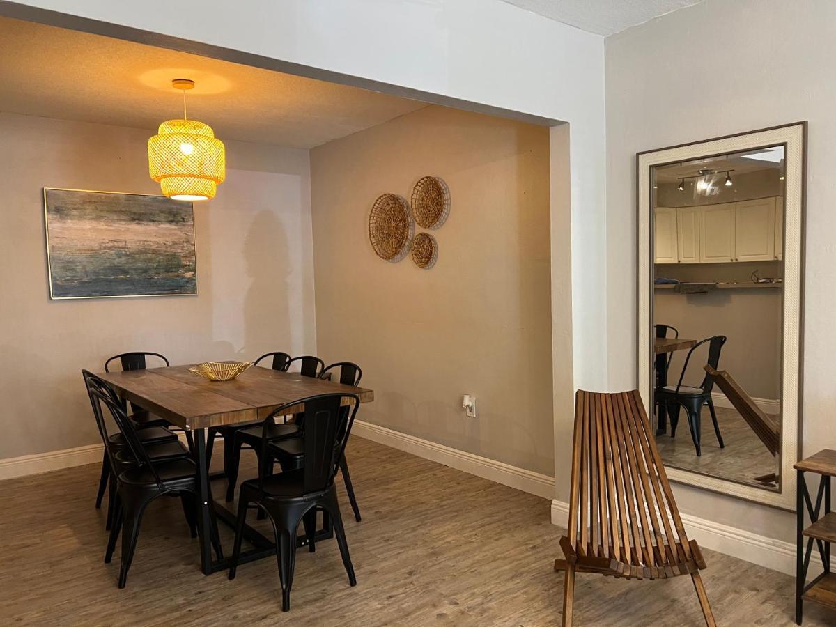 Coral Gable 3Br House Parking & Villa ไมอามี ภายนอก รูปภาพ