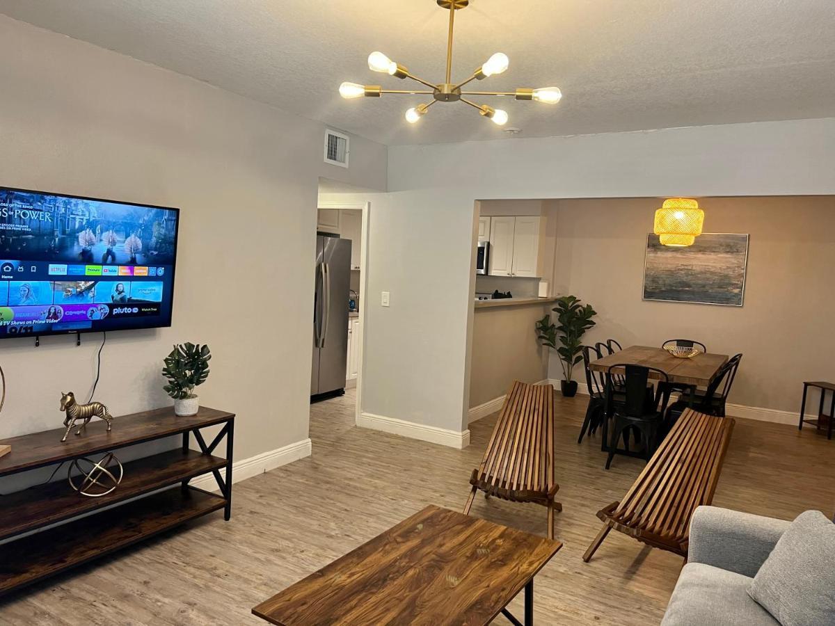 Coral Gable 3Br House Parking & Villa ไมอามี ภายนอก รูปภาพ