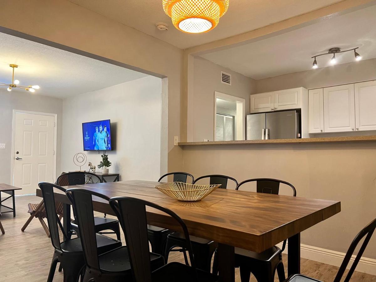Coral Gable 3Br House Parking & Villa ไมอามี ภายนอก รูปภาพ